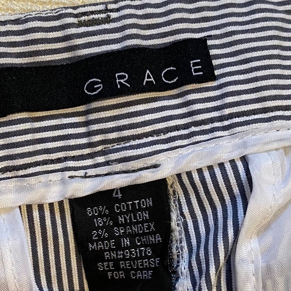 Cute!!! Seersucker Capris - Picture 5 of 6